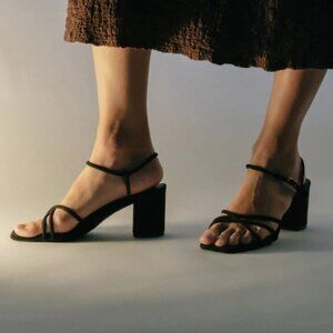 J. Adams Black Vegan Suede Strappy Block Heel Sandal Size 6 NWOT 90s Minimalist
